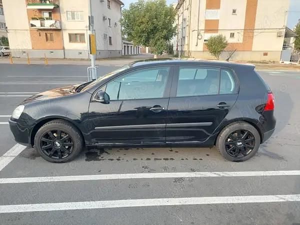 Second-hand VW Golf V 102 CP (75 kW) 2006 Negru Hatchback