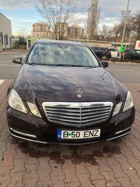 Maro Utilizat 2010 Mercedes E350 Berlinǎ | 8.200 EUR (Preț bun) - Imagine 1/4