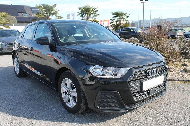 Utilizat 2021 Audi A1 Sportback Hatchback | 18.522 EUR (Preț OK) - Imagine 1/1