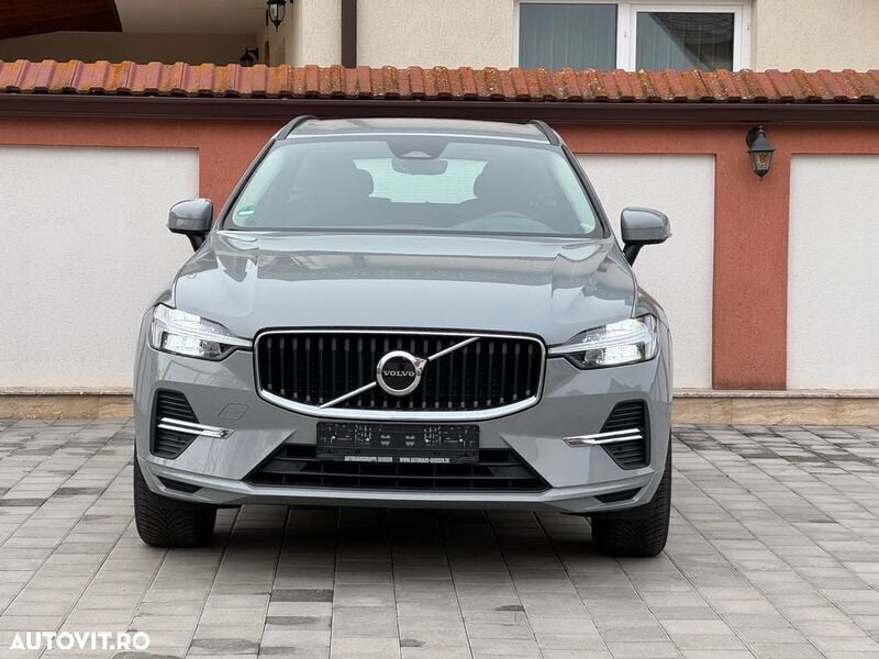 Second-hand Volvo XC60 Core 197 CP (144 kW) 2023 Gri SUV
