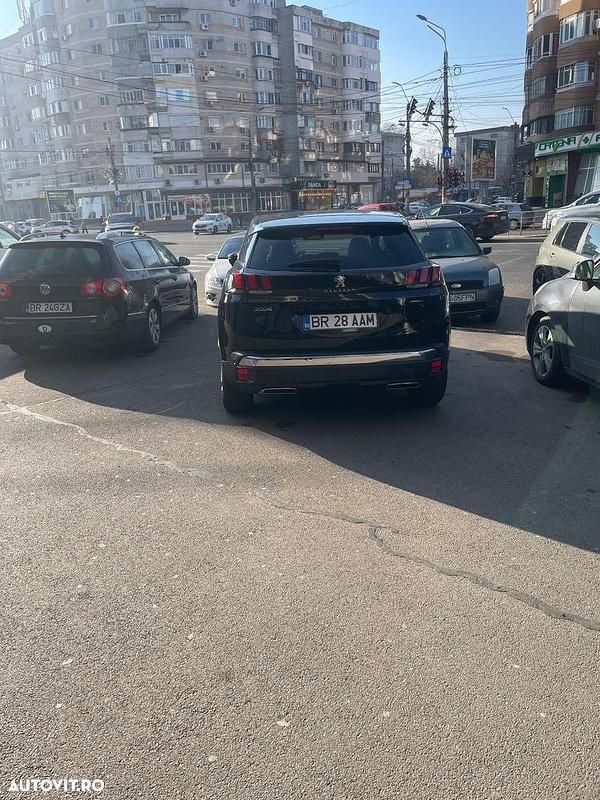 Second-hand Peugeot 3008 GT 130 CP (95 kW) 2019 Culoaremaro SUV