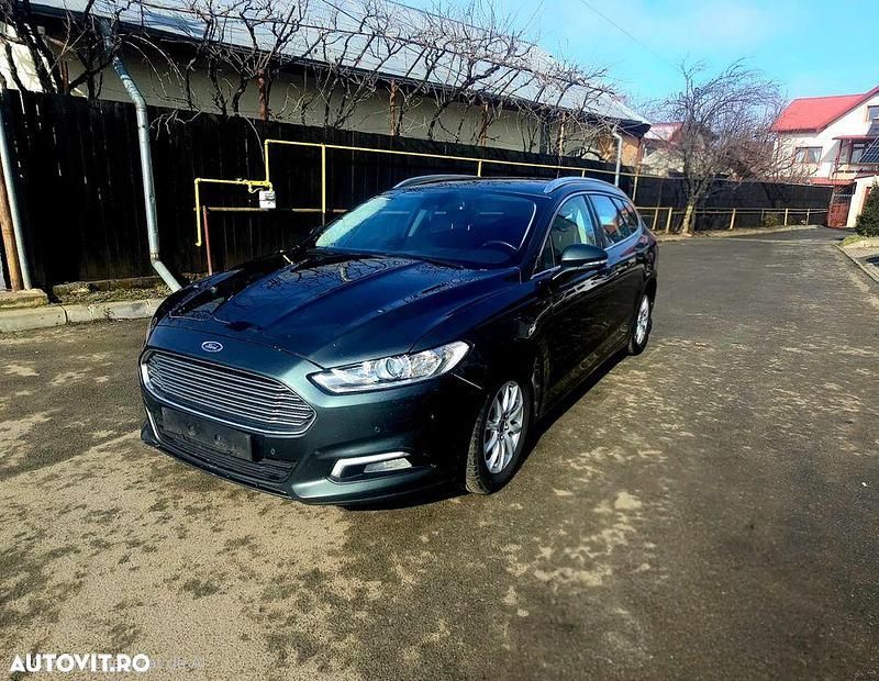Second-hand Ford Mondeo Trend 150 CP (110 kW) 2018 Culoareverde Break