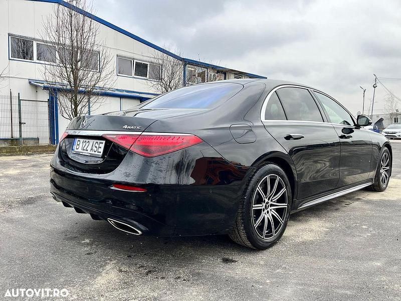 Second-hand Mercedes S580 503 CP (369 kW) 2022 Culoarenegru Berlinǎ