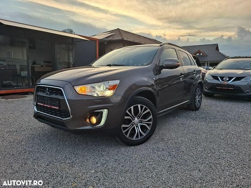 Culoarebej Utilizat 2016 Mitsubishi ASX Instyle SUV | 10.550 EUR (Preț OK) - Imagine 1/4