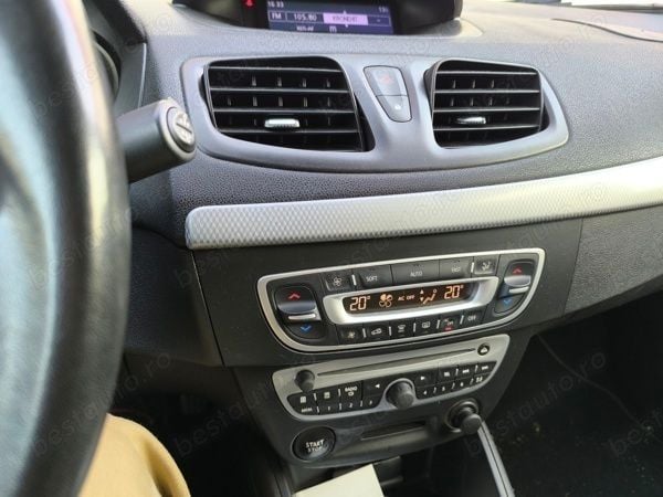 Second-hand Renault Fluence 110 CP (80 kW) 2012 Berlinǎ