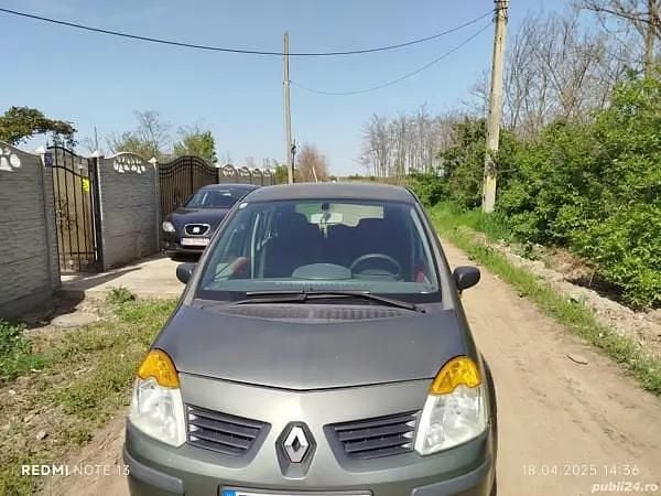 Second-hand 2005 Renault Modus Monovolum | 1.000 EUR - Imagine 1/4