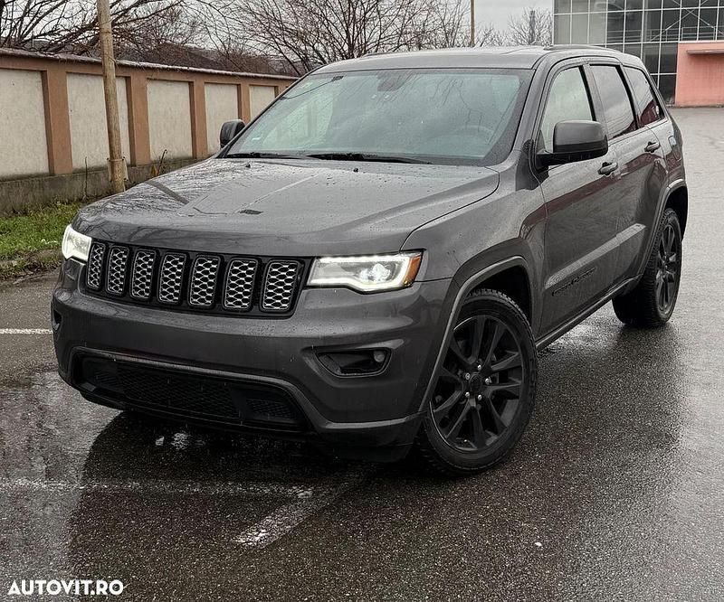 Culoaregri Utilizat 2017 Jeep Grand Cherokee Overland SUV | 15.500 EUR (Super Preț) - Imagine 1/4