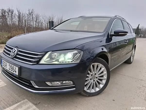 Albastru Utilizat 2013 VW Passat Break | 5.650 EUR (Preț bun) - Imagine 1/4