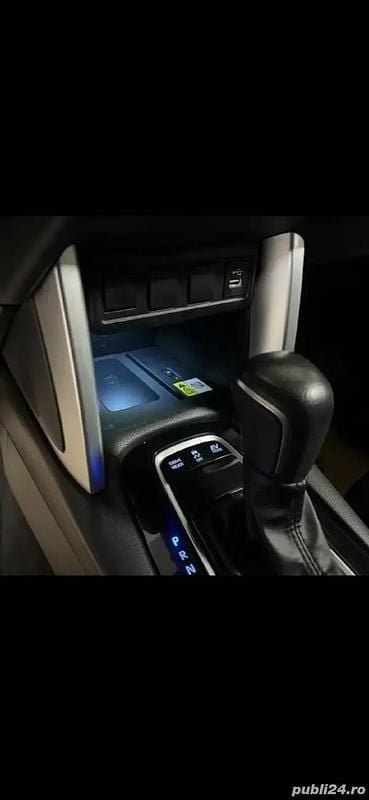 Alb Utilizat 2024 Toyota Corolla Cross SUV | 28.888 EUR - Imagine 1/4