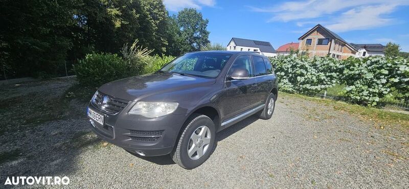 Negru Utilizat 2007 VW Touareg SUV | 6.800 EUR (Preț OK) - Imagine 1/4