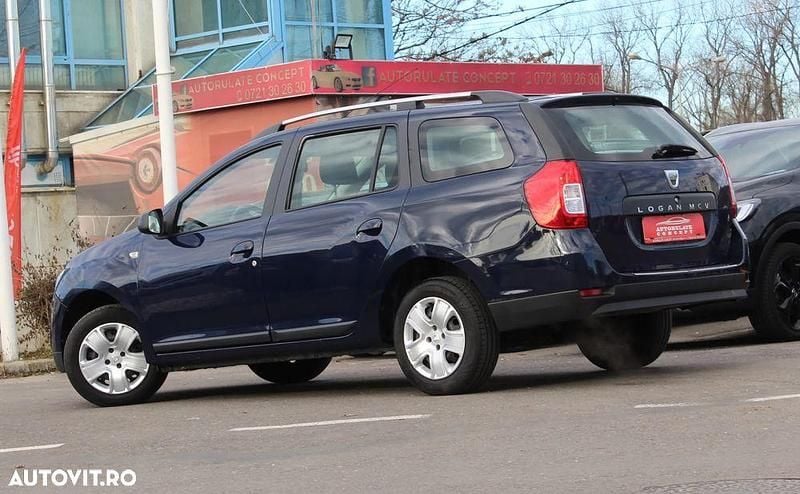 Second-hand Dacia Logan 90 CP (66 kW) 2017 Culoarealbastru Break