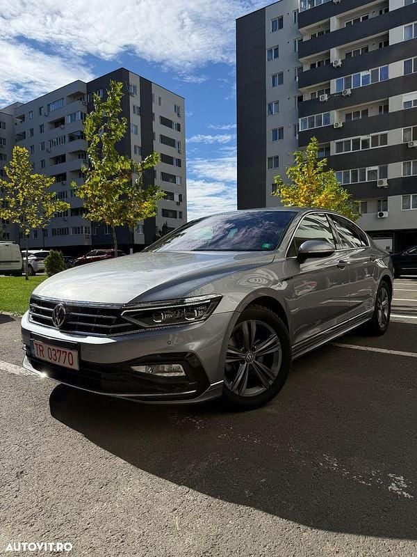 Culoaregri Utilizat 2020 VW Passat Advance Berlinǎ | 18.300 EUR (Preț OK) - Imagine 1/4