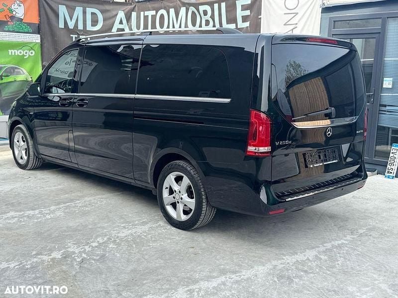 Second-hand Mercedes Vito 190 CP (139 kW) 2017 Culoarenegru Van