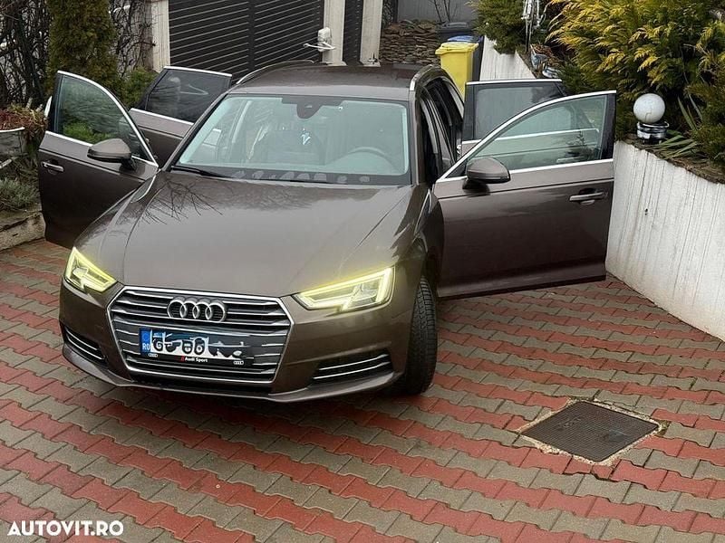 Second-hand Audi A4 Sport 122 CP (89 kW) 2017 Culoaremaro Break