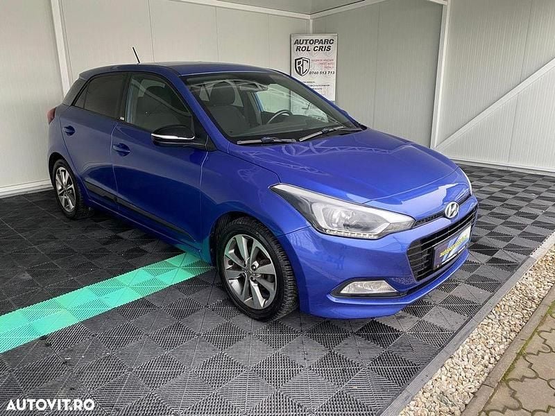 Culoarealbastru Utilizat 2018 Hyundai i20 Passion | 8.450 EUR (Preț OK) - Imagine 1/4