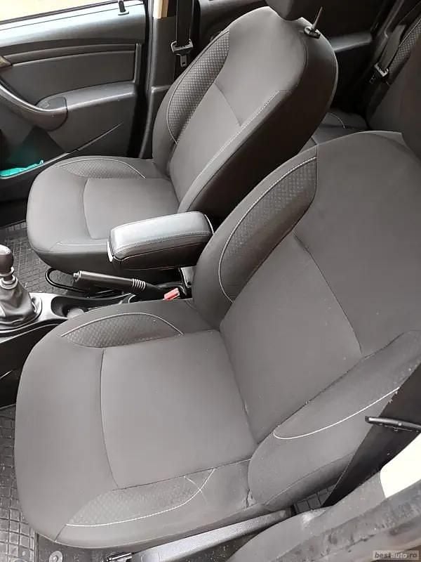 Second-hand Dacia Duster 110 CP (80 kW) 2016 SUV