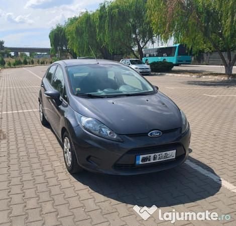 Gri Utilizat 2009 Ford Fiesta Hatchback | 2.900 EUR (Preț OK) - Imagine 1/4