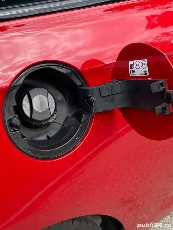 Second-hand Opel Adam 87 CP (63 kW) 2018 Rosu Hatchback