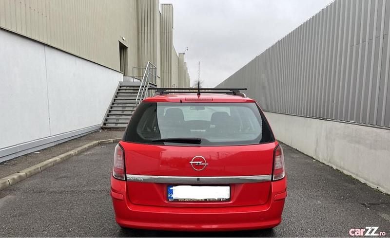 Second-hand Opel Astra 110 CP (80 kW) 2010 Break