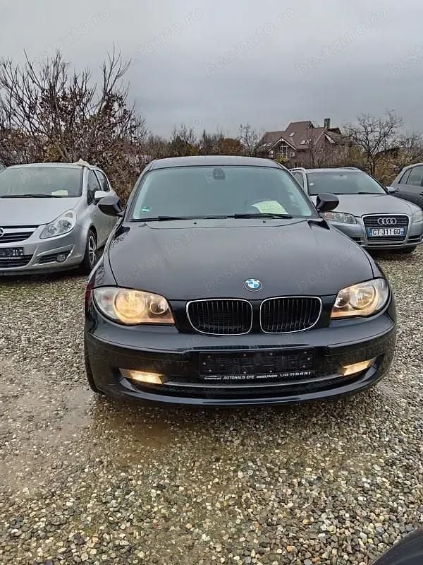 Utilizat 2011 BMW 118 Hatchback | 3.850 EUR (Super Preț) - Imagine 1/4