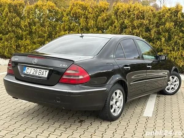 Second-hand Mercedes A220 164 CP (120 kW) 2005 Berlinǎ