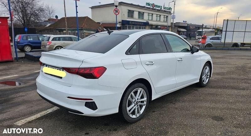 Second-hand Audi A3 Design 150 CP (110 kW) 2020 Culoarealb Berlinǎ