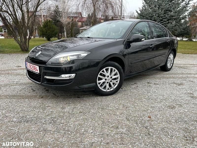 Culoarenegru Utilizat 2014 Renault Laguna III Initiale Paris Hatchback | 5.990 EUR (Preț OK) - Imagine 1/4
