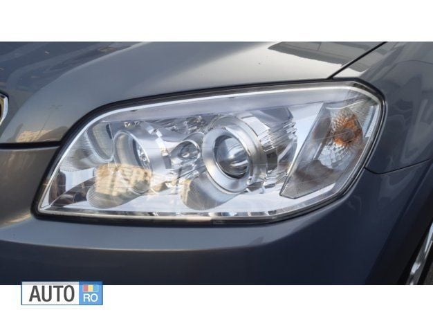 Second-hand Chevrolet Captiva 150 CP (110 kW) 2011 Gri SUV