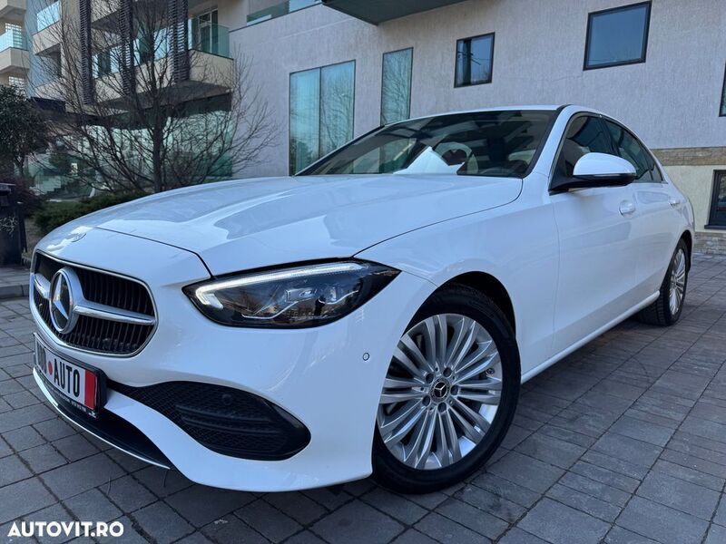 Alb Utilizat 2023 Mercedes C200 Break | 33.650 EUR (Scump) - Imagine 1/4