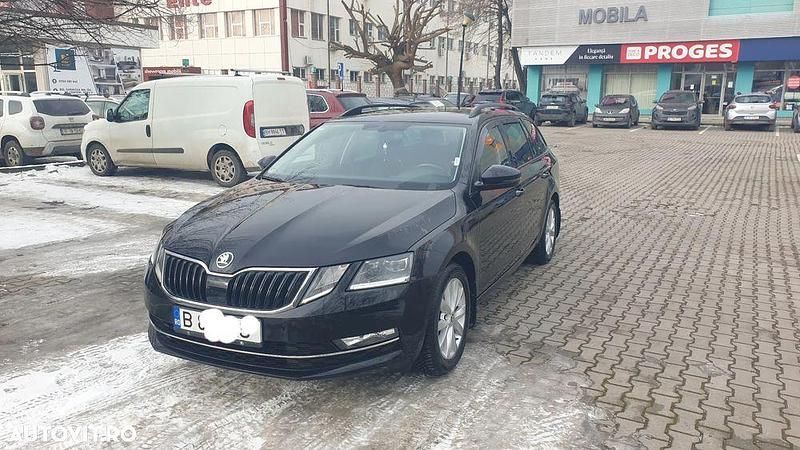 Culoarenegru Second-hand 2017 Skoda Octavia Ambition Break | 13.000 EUR (Preț OK) - Imagine 1/4