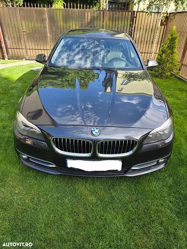 Culoaregri Utilizat 2016 BMW 520 Comfort Edition Berlinǎ | 15.250 EUR (Super Preț) - Imagine 1/4