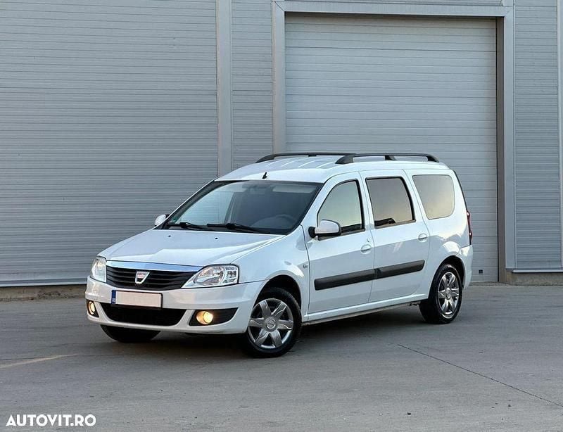 Alb Utilizat 2011 Dacia Logan MCV Lauréate Break | 3.699 EUR (Preț OK) - Imagine 1/4
