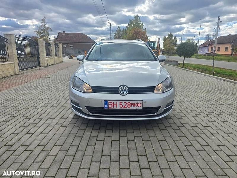 Culoareargint Utilizat 2014 VW Golf VII Comfortline Break | 6.300 EUR (Preț bun) - Imagine 1/4