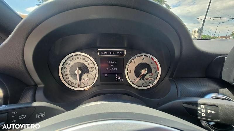 Second-hand Mercedes A220 170 CP (125 kW) 2013 Alb Hatchback