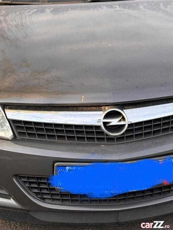 Gri Utilizat 2009 Opel Astra | 2.000 EUR (Preț OK) - Imagine 1/4