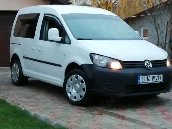 Utilizat 2013 VW Caddy Monovolum | 6.790 EUR (Puțin scump) - Imagine 1/4