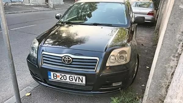 Utilizat 2006 Toyota Avensis Berlinǎ | 1.950 EUR - Imagine 1/4