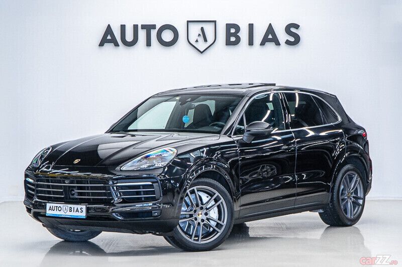 Negru Utilizat 2018 Porsche Cayenne S Platinum Edition SUV | 54.949 EUR (Scump) - Imagine 1/4