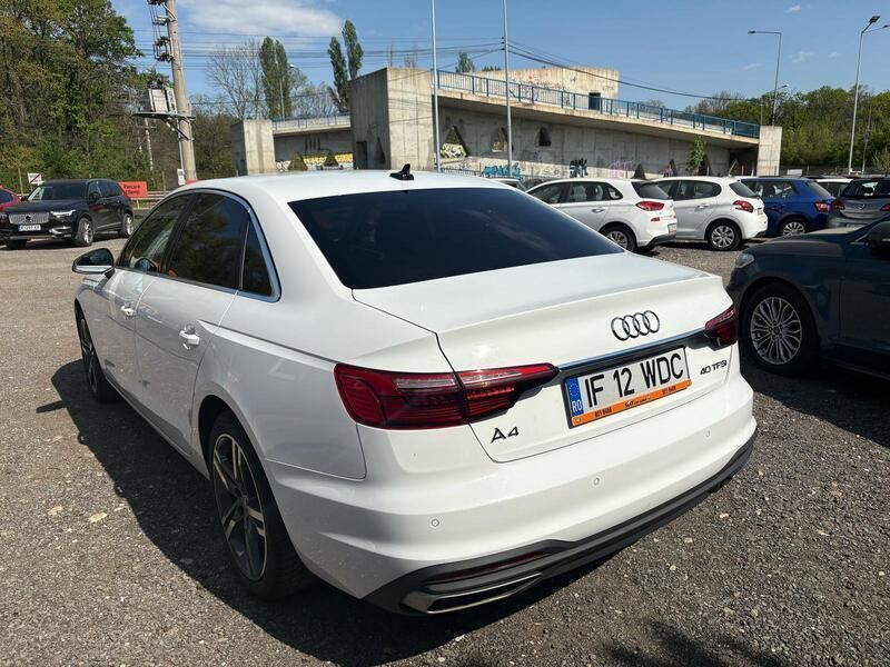 Second-hand Audi A4 204 CP (150 kW) 2021 Alb Berlinǎ