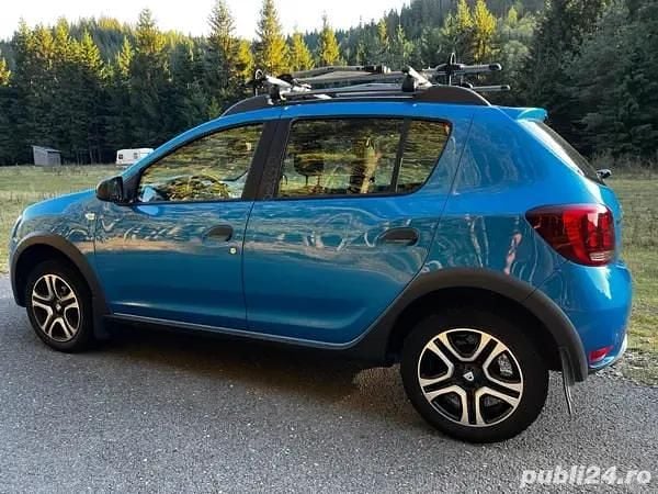 Utilizat 2020 Dacia Sandero Stepway Hatchback | 9.500 EUR (Preț OK) - Imagine 1/4