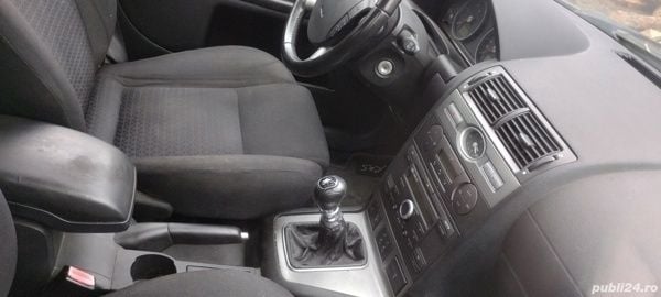Utilizat 2005 Ford Mondeo Break | 400 EUR (Super Preț) - Imagine 1/4