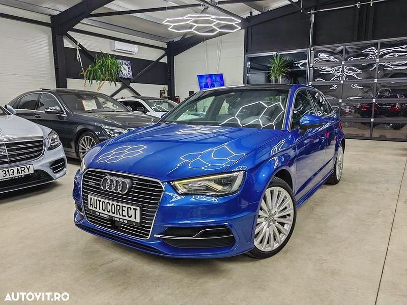 Second-hand Audi A3 e-tron S-Line 204 CP (150 kW) 2016 Culoarealbastru Hatchback