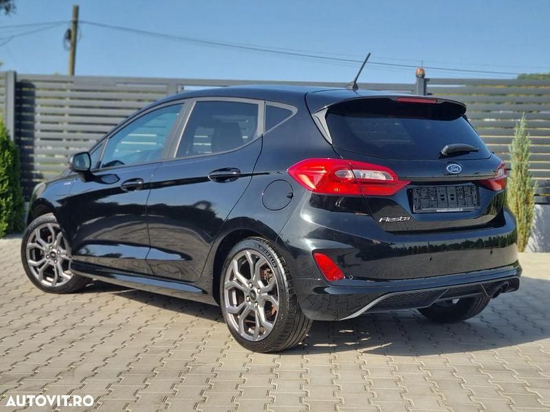 Second-hand Ford Fiesta ST-Line 100 CP (73 kW) 2018 Negru Hatchback