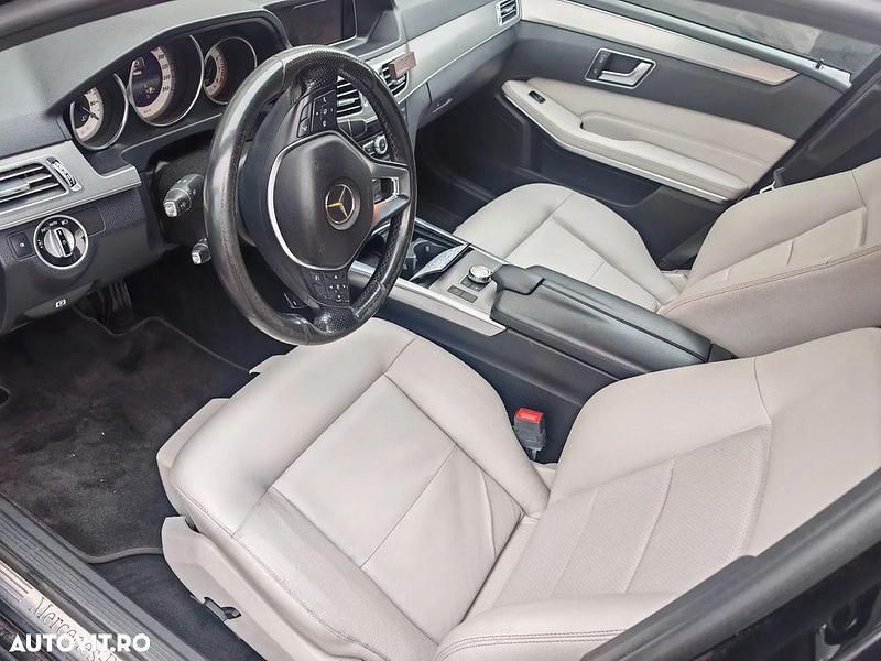 Second-hand Mercedes E200 Avantgarde 184 CP (135 kW) 2014 Culoarenegru Berlinǎ