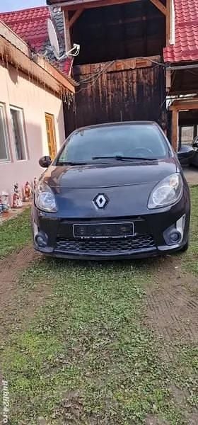 Second-hand Renault Twingo 75 CP (55 kW) 2010 Hatchback