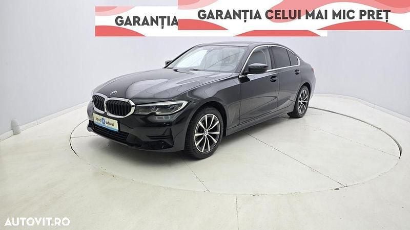 Culoarenegru Utilizat 2022 BMW 320 Berlinǎ | 31.450 EUR (Puțin scump) - Imagine 1/3