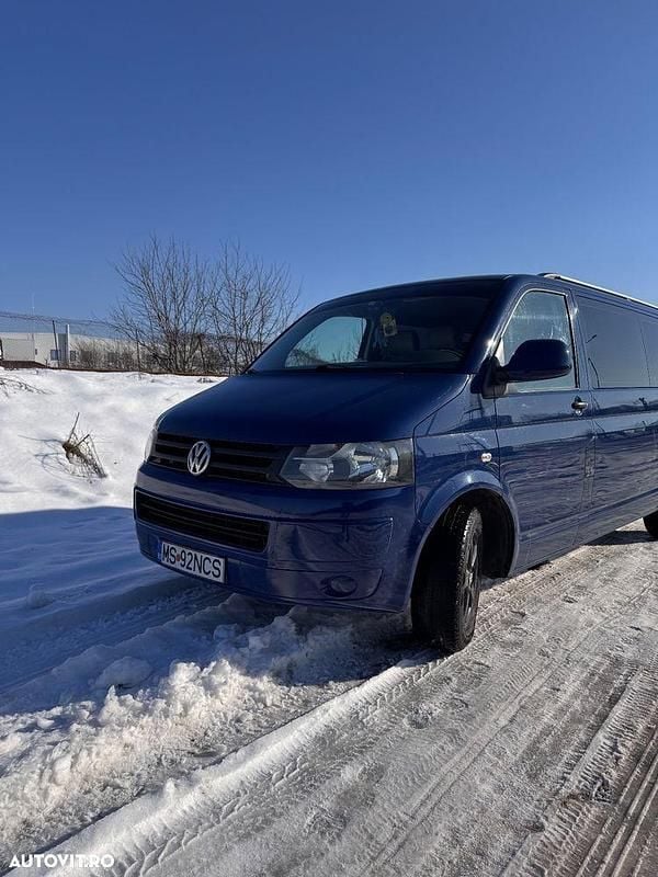 Second-hand VW Transporter 102 CP (75 kW) 2010 Culoarealbastru Van