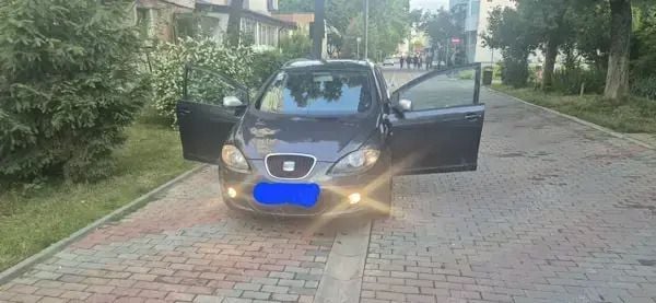 Utilizat 2009 Seat Altea Monovolum | 3.890 EUR - Imagine 1/2
