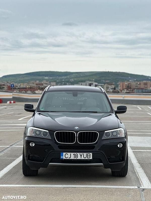 Culoarenegru Utilizat 2013 BMW X3 SUV | 12.000 EUR (Preț OK) - Imagine 1/4