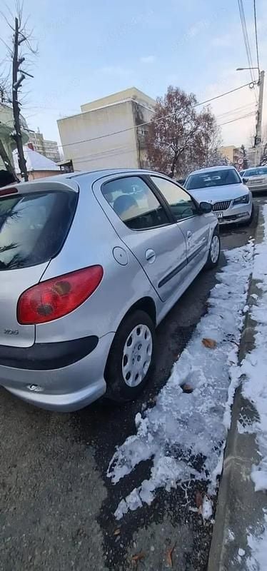Second-hand Peugeot 206 75 CP (55 kW) 2004 Hatchback